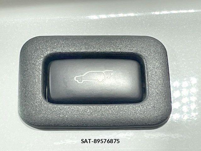Toyota ESTIMA 2013-10 8129977-6