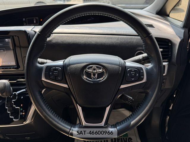 Toyota ESTIMA 2017-11 8145781-16