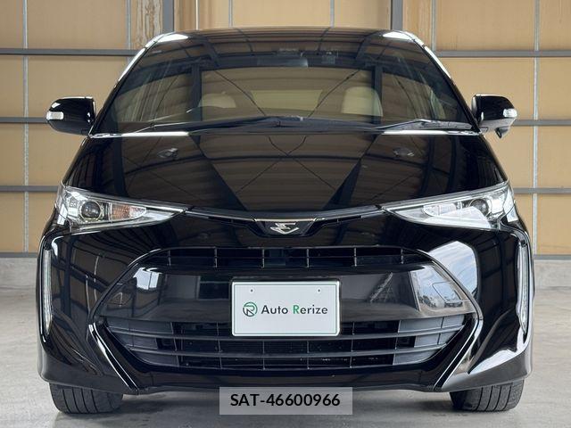 Toyota ESTIMA 2017-11 8145781-1