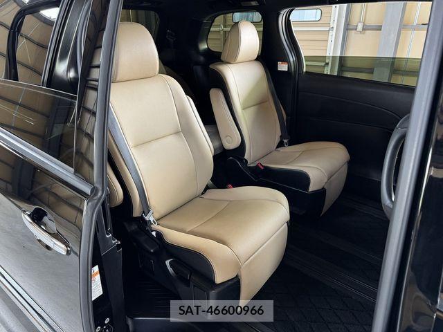 Toyota ESTIMA 2017-11 8145781-22