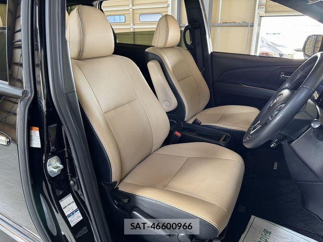 Toyota ESTIMA 2017-11 8145781-7