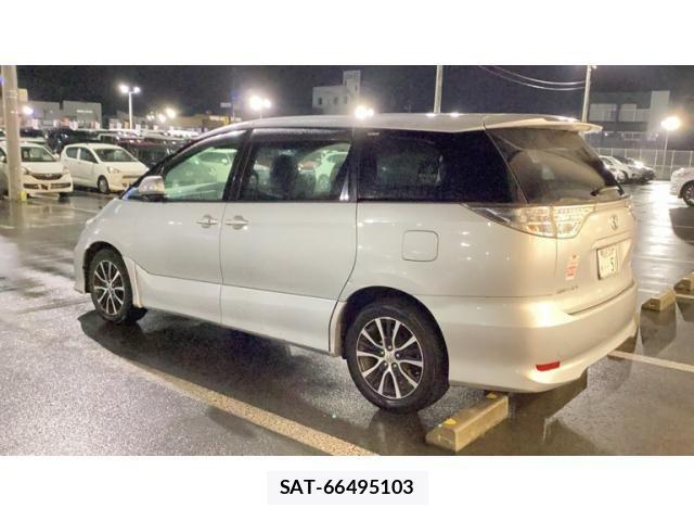 Toyota ESTIMA 2014-03 8229863-1