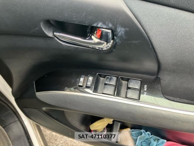 Toyota ESTIMA 2012-07 8229864-18