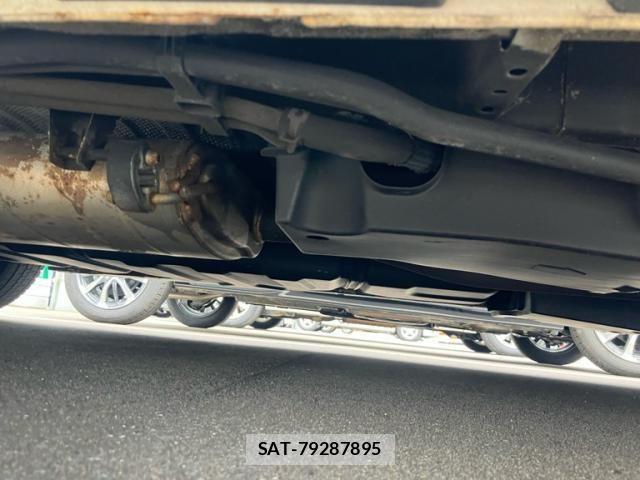 Toyota ESTIMA 2009-10 8245161-10