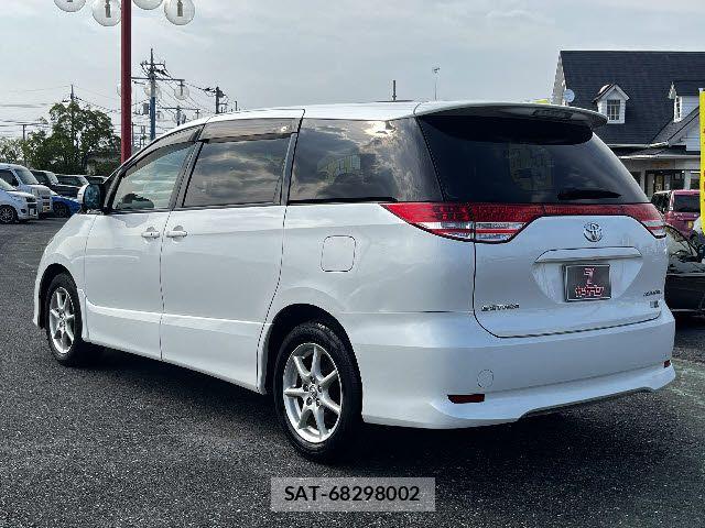 Toyota ESTIMA 2007-09 8314360-8