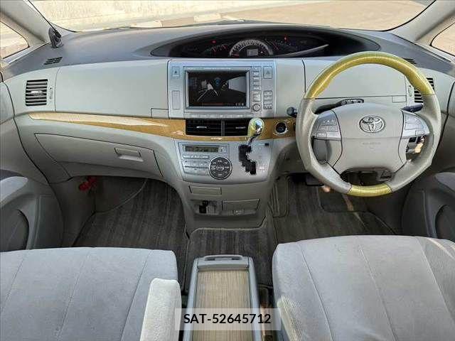 Toyota ESTIMA 2006-02 8335769-1