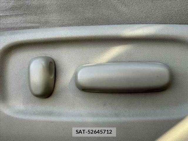 Toyota ESTIMA 2006-02 8335769-5