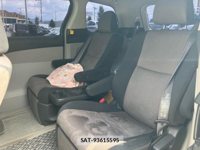 Toyota ESTIMA 2006-09 8354404-13