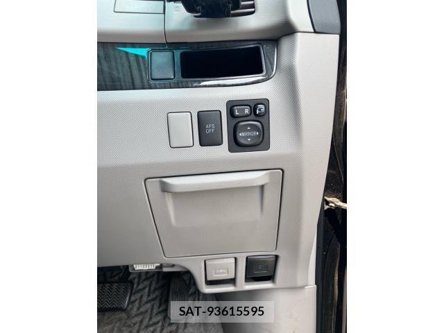Toyota ESTIMA 2006-09 8354404-19