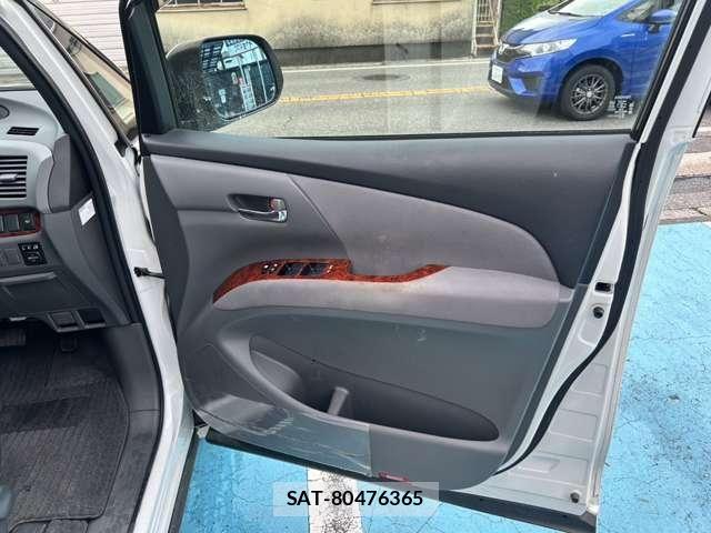 Toyota ESTIMA 2009-12 8365796-10