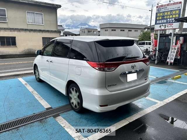 Toyota ESTIMA 2009-12 8365796-1