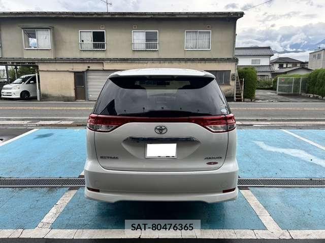Toyota ESTIMA 2009-12 8365796-2