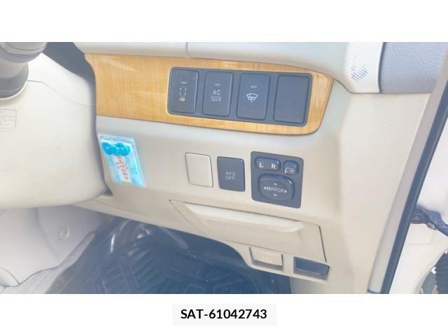 Toyota ESTIMA 2006-03 8412279-12
