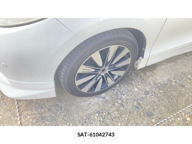 Toyota ESTIMA 2006-03 8412279-1