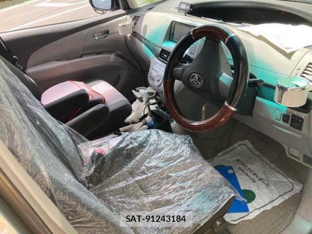 Toyota ESTIMA 2007-11 8457441-11