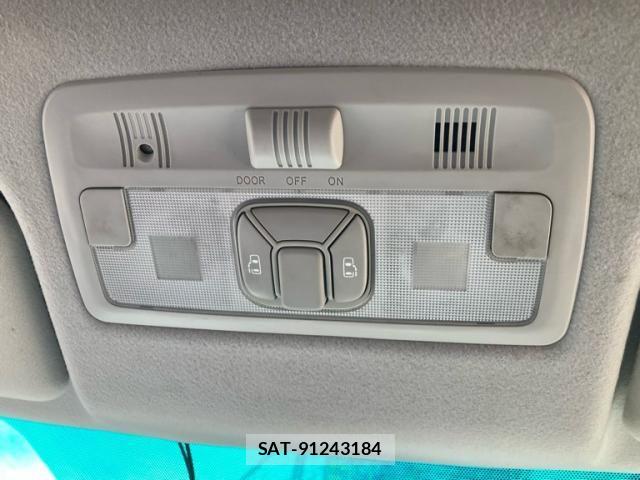Toyota ESTIMA 2007-11 8457441-17