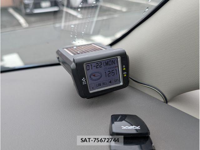 Toyota ESTIMA 2007-11 8780141-23