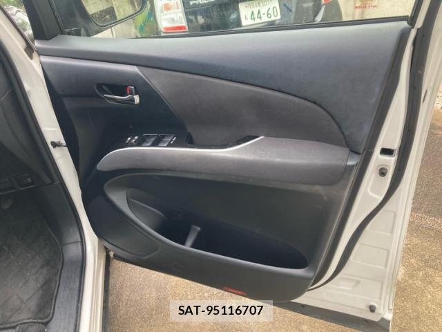 Toyota ESTIMA 2017-01 8780139-12