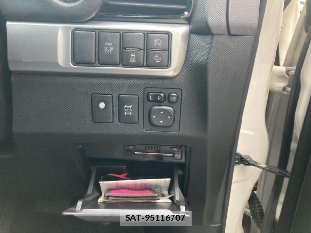 Toyota ESTIMA 2017-01 8780139-16