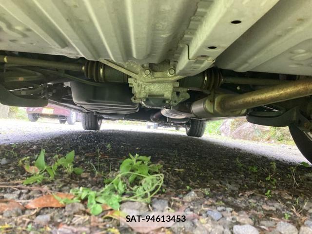 Toyota ESTIMA 2009-10 8828940-9