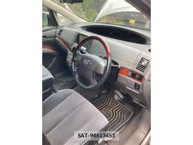 Toyota ESTIMA 2009-10 8828940-15