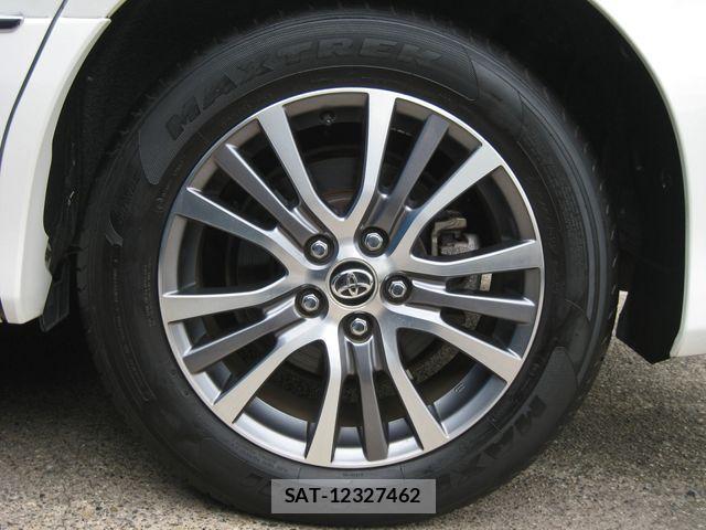 Toyota ESTIMA HYBRID 2017-06 768455-9