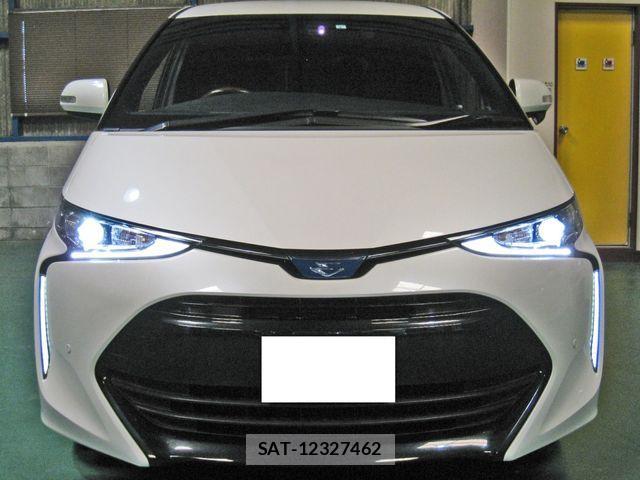 Toyota ESTIMA HYBRID 2017-06 768455-7
