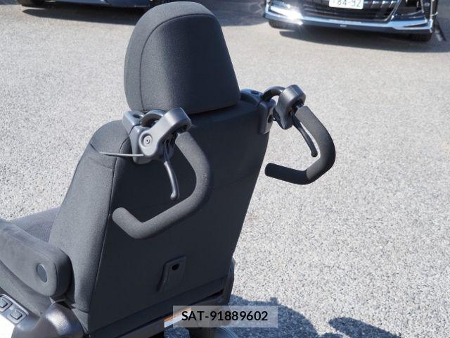 Toyota ESTIMA HYBRID 2016-10 4041814-10