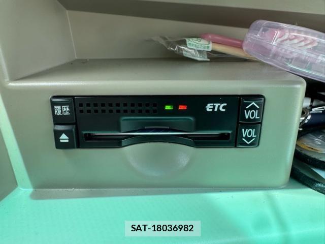Toyota ESTIMA HYBRID 2011-08 6993455-20