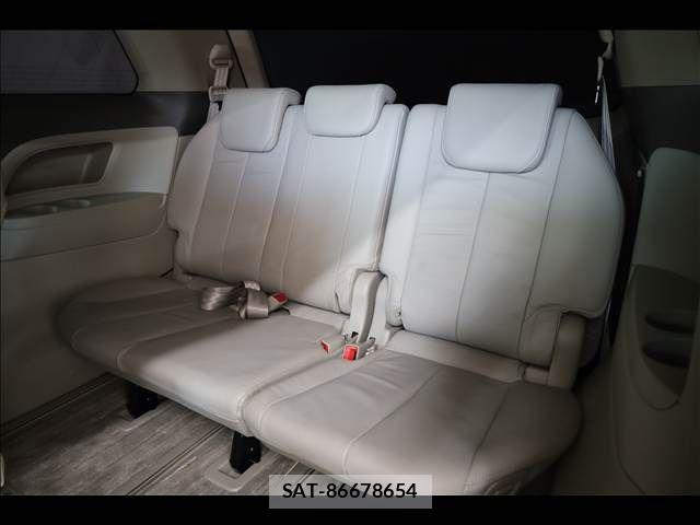 Toyota ESTIMA HYBRID 2009-11 7020433-18