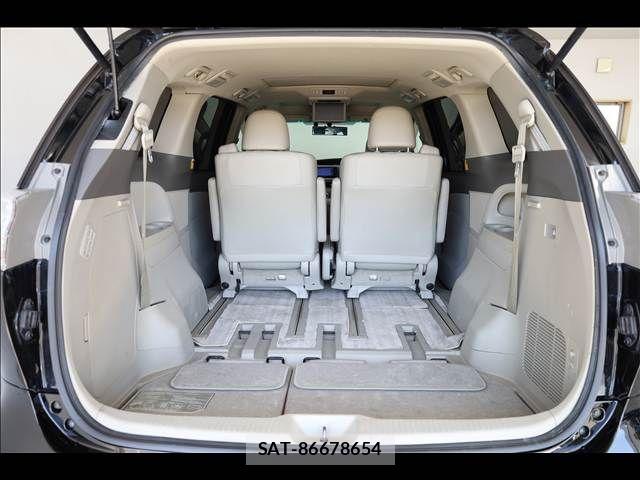 Toyota ESTIMA HYBRID 2009-11 7020433-19
