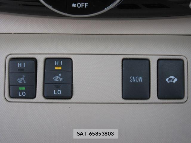 Toyota ESTIMA HYBRID 2012-08 7058447-10