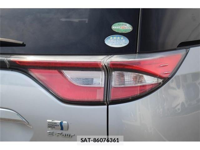 Toyota ESTIMA HYBRID 2018-02 7218240-12