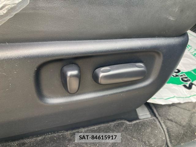 Toyota ESTIMA HYBRID 2016-08 7326976-16