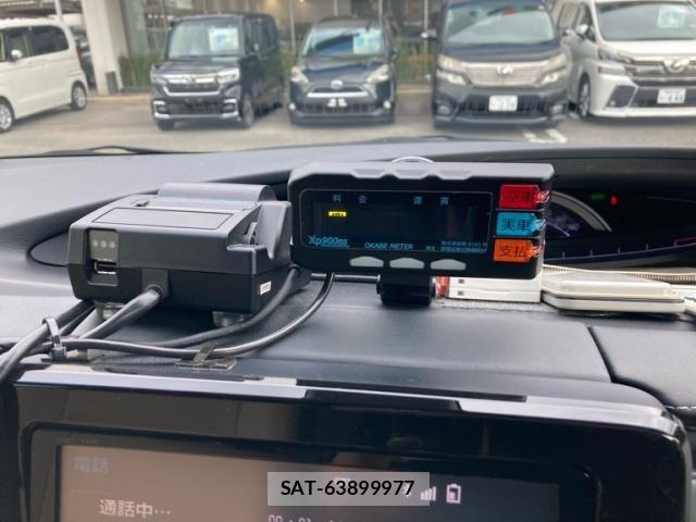 Toyota ESTIMA HYBRID 2016-07 7961545-24