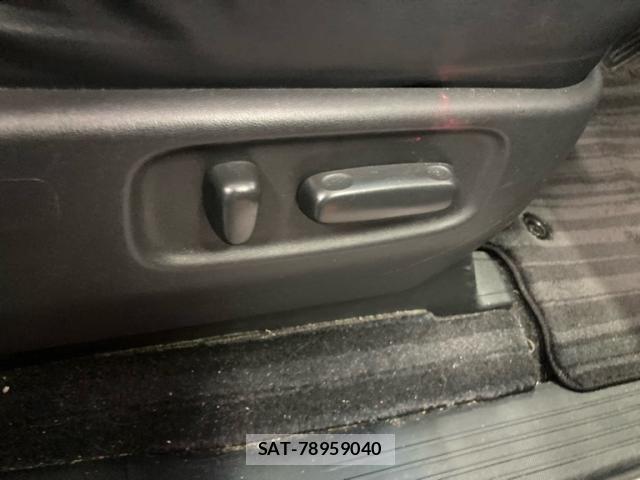 Toyota ESTIMA HYBRID 2013-08 8207451-15