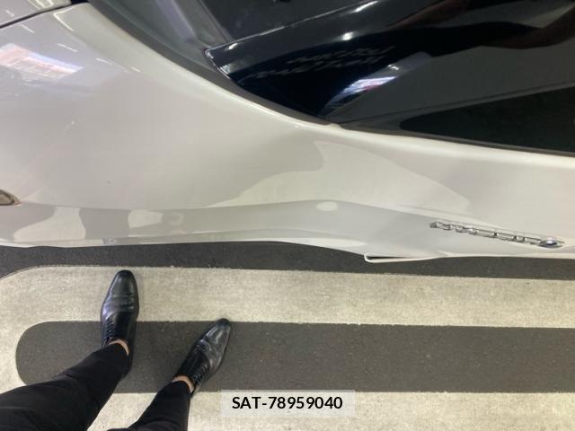 Toyota ESTIMA HYBRID 2013-08 8207451-26