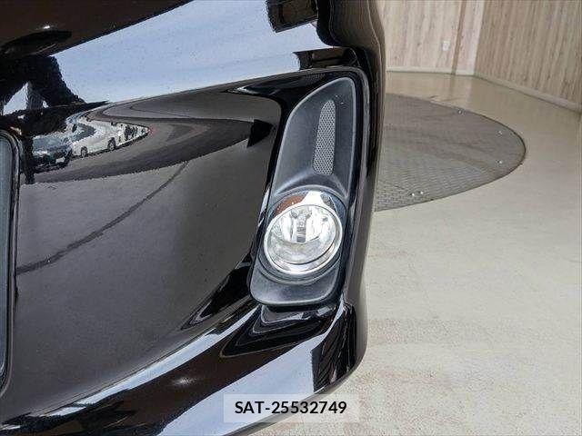 Toyota ESTIMA HYBRID 2013-06 8365801-23