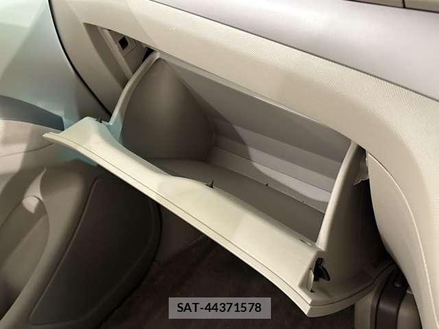 Toyota ESTIMA HYBRID 2011-09 8795902-27