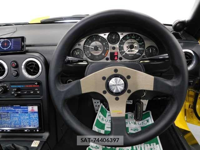 Mazda EUNOS ROADSTER 1997-06 1869873-15