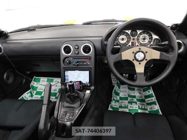 Mazda EUNOS ROADSTER 1997-06 1869873-1