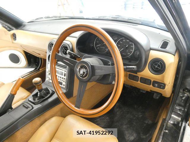 Mazda EUNOS ROADSTER 1994-06 7218247-18