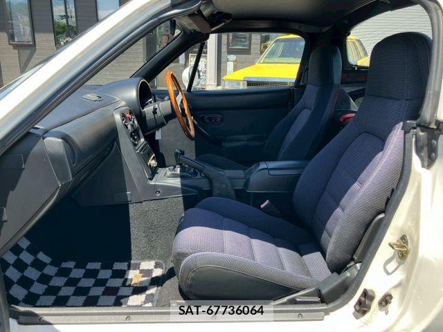 Mazda EUNOS ROADSTER 1995-06 7218244-17