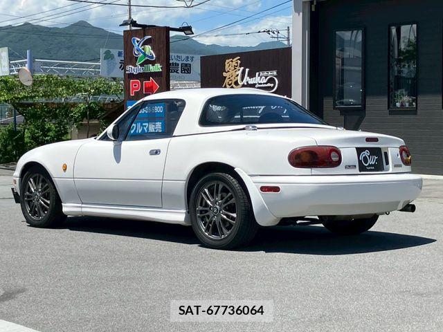 Mazda EUNOS ROADSTER 1995-06 7218244-7