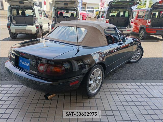 Mazda EUNOS ROADSTER 1993-08 8099070-2