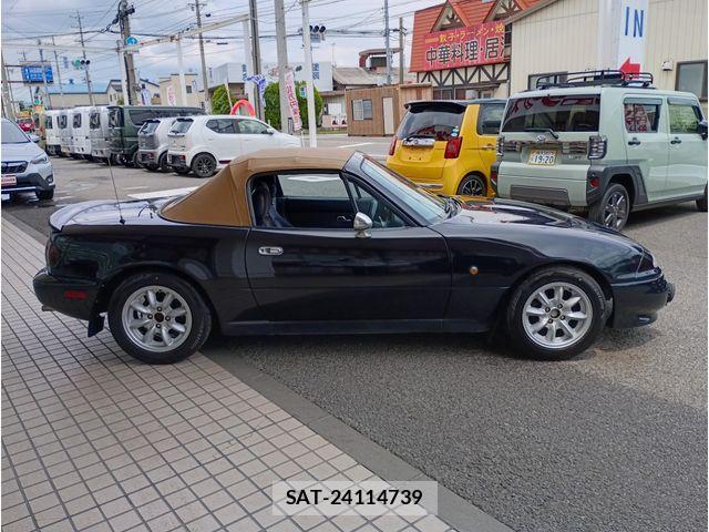 Mazda EUNOS ROADSTER 1992-08 8207452-3