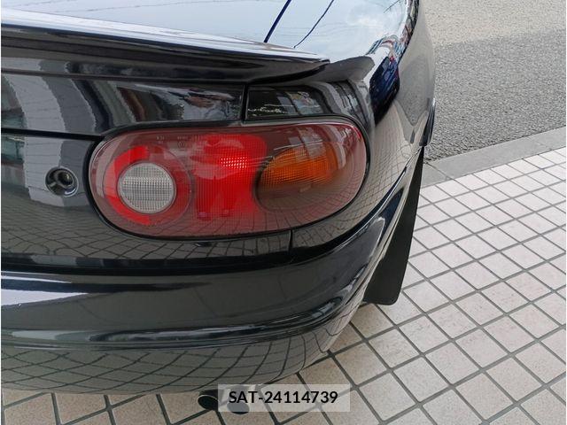 Mazda EUNOS ROADSTER 1992-08 8207452-5