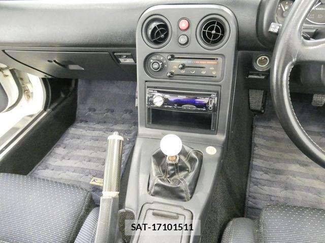 Mazda EUNOS ROADSTER 1994-09 8561836-27
