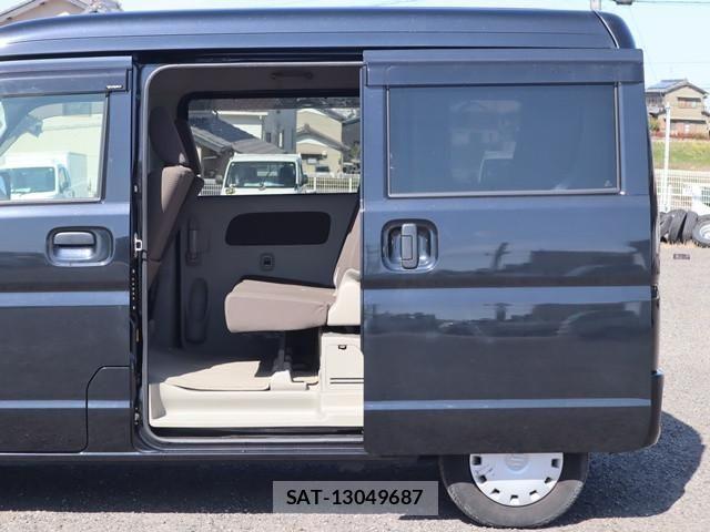 Suzuki EVERY 2018-04 4638838-10