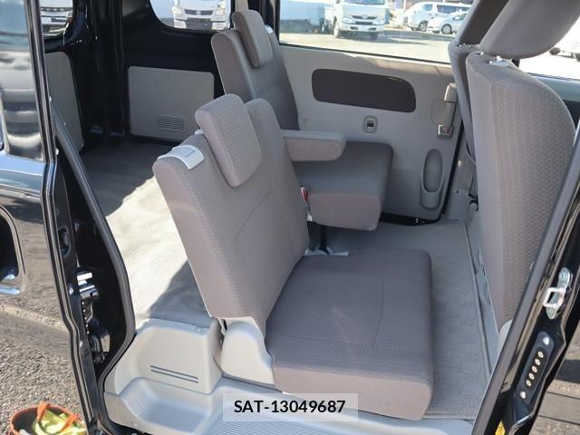 Suzuki EVERY 2018-04 4638838-16